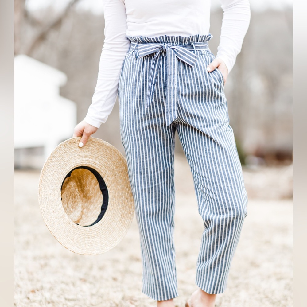 LOFT tapered paper bag pants, never worn!